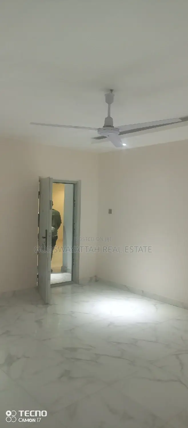 2bdrm Apartment in East Legon for rent