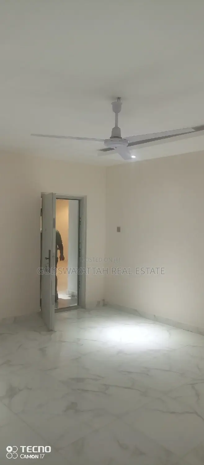 2bdrm Apartment in East Legon for rent