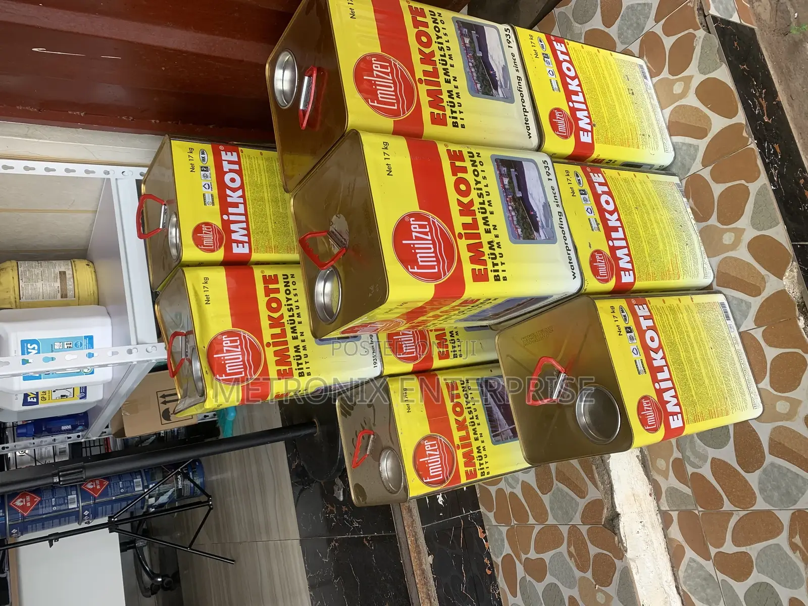 Emilkote Bitumen Emulsion,(Waterproofing Paint)17 Kg