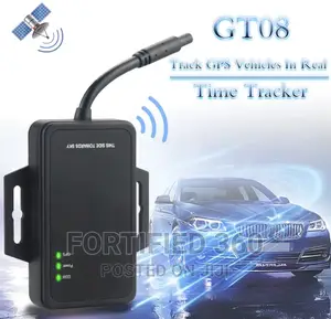 Built-in Battery GSM GPS Vehicle Tracking Device