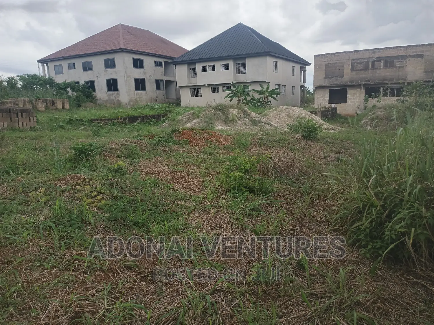 One Plot for Sale in Kaase Oti