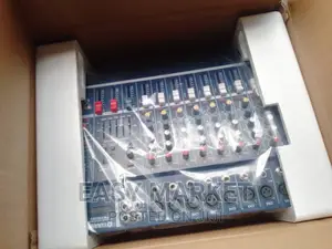 4 Channel Powered Mixer Amplifier