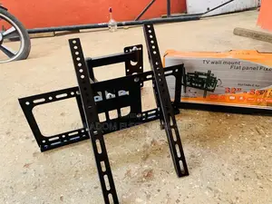 Fresh in Box Adjustable Corner Wall Mount for 32”-55” Tv 