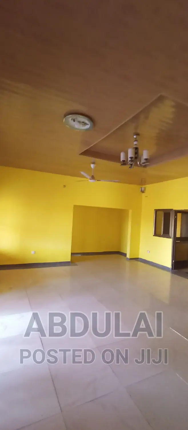4 Bedroom House Sawmill Road Side Dome Pillar 2
