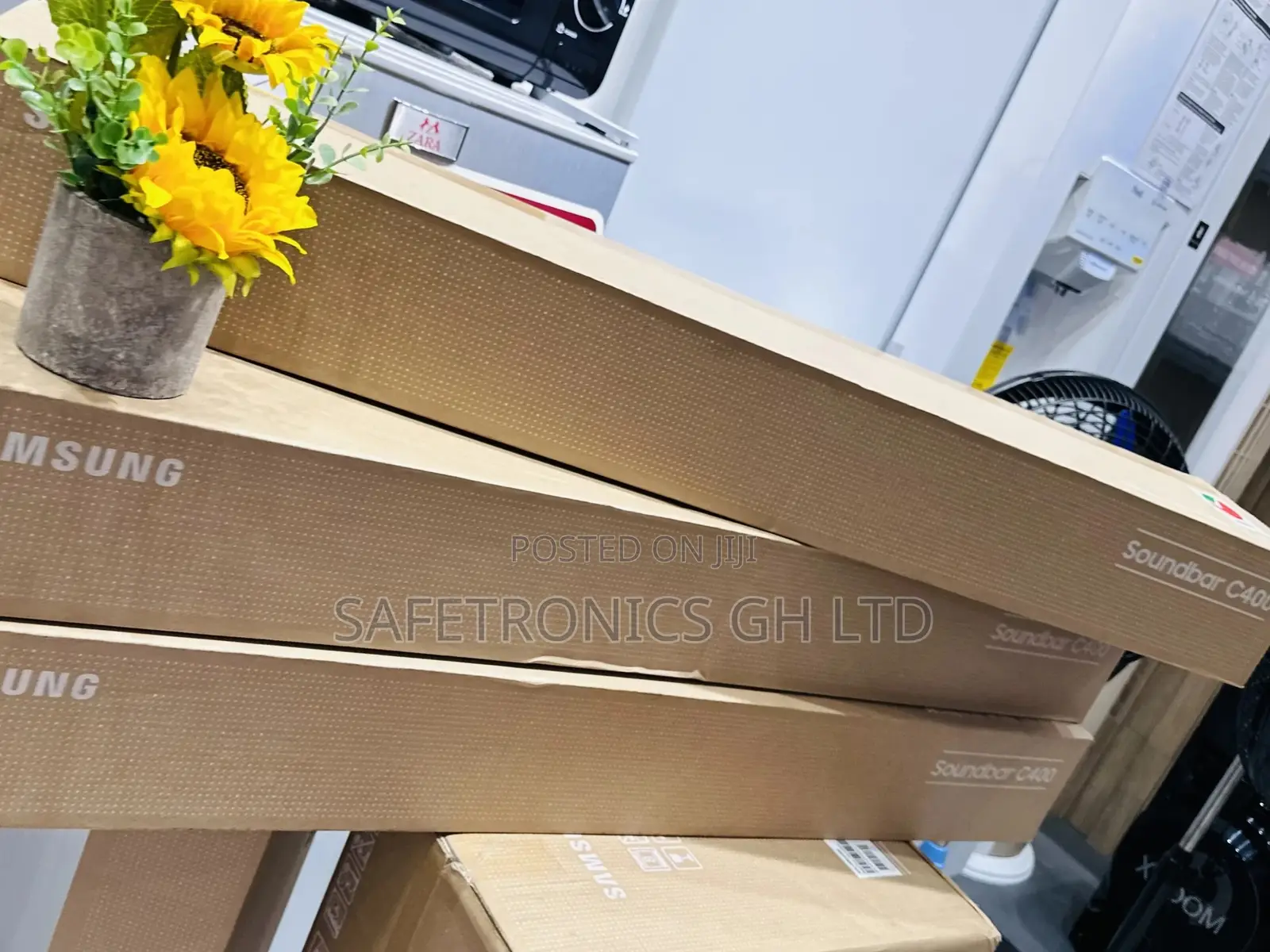 Electric  Samsung HW-C400 Soundbar Bluetooth Wireless