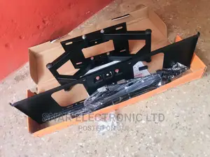 Adjusting TV Wall Mount for 32-70 Inches