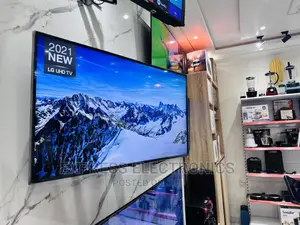 UP8003 UHD Smart Glossy Tv Screen LED 55”