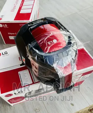 Easy and Hygienic Emptying LG Electric Vacumm Cleaner