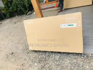 Black 55 Inches Glossy Led Samsung Smart Uhd Crystal Tv