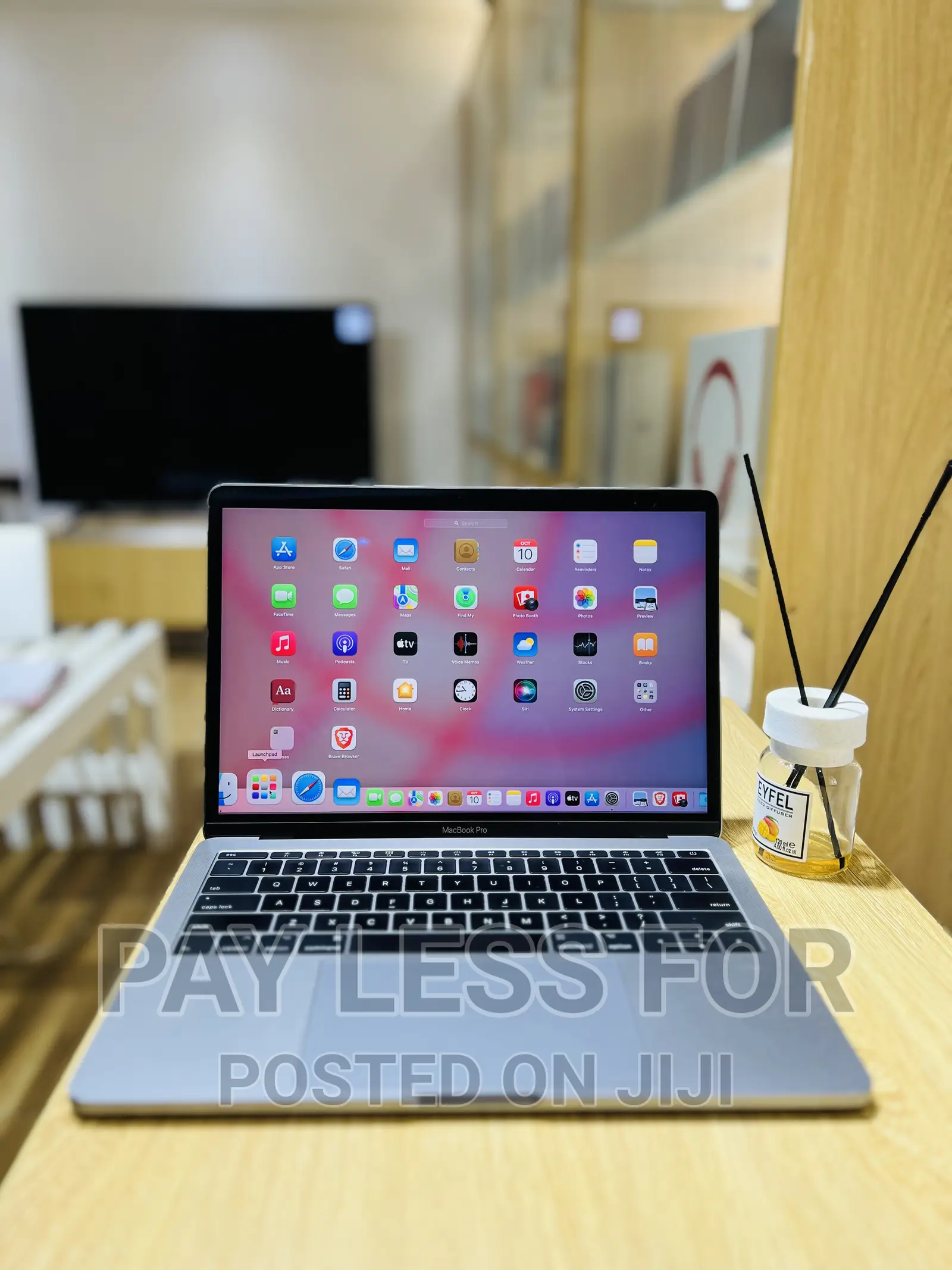 Laptop Apple MacBook Pro 2017 8GB Intel Core i5 SSD 512GB