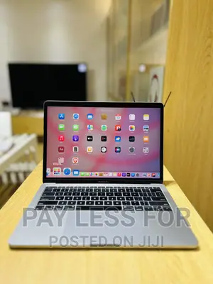 Laptop Apple MacBook Pro 2017 8GB Intel Core i5 SSD 512GB