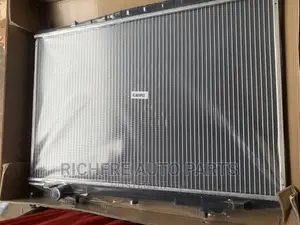 Nissan Hardbody Radiator