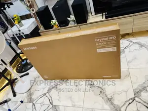 Classy Slim Sleek UHD Smart 50”Au7022 Samsung Tv 