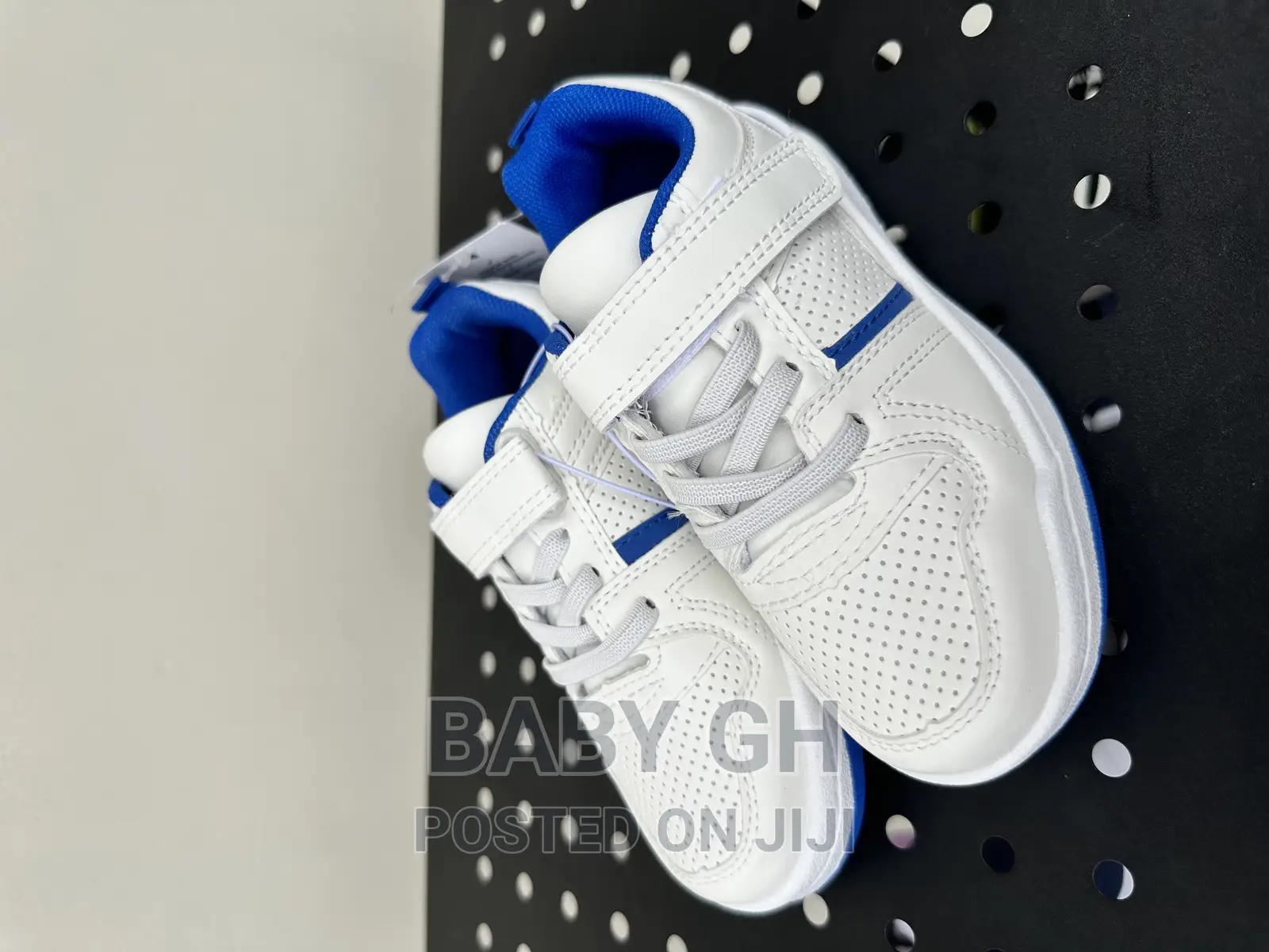 White Sneaker