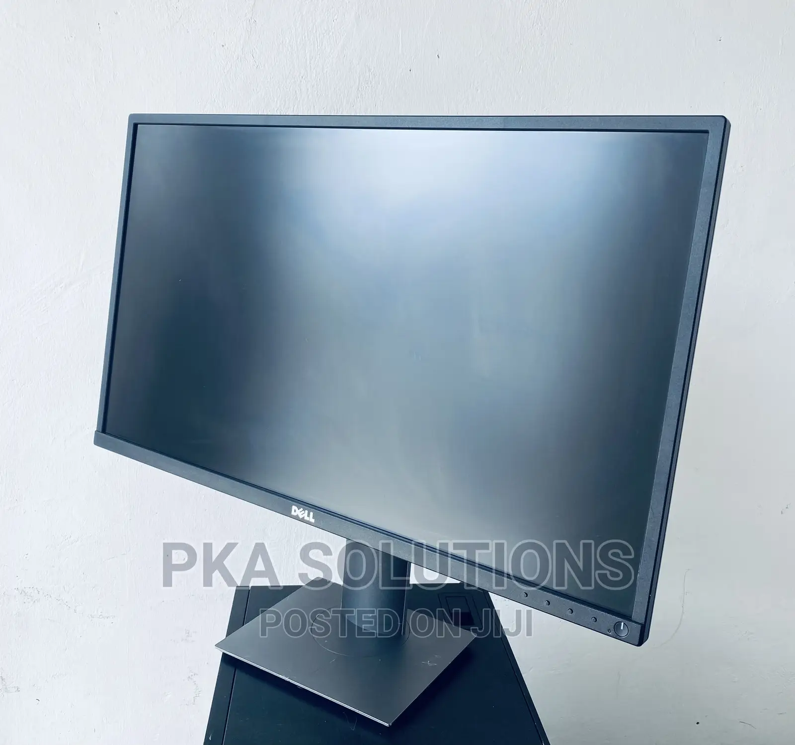 24 Inches Dell Monitor
