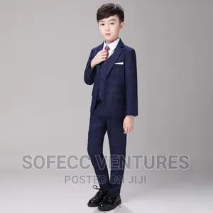 130cm Boys Suit Set
