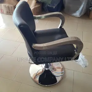 Stable Barbers Styling Chair