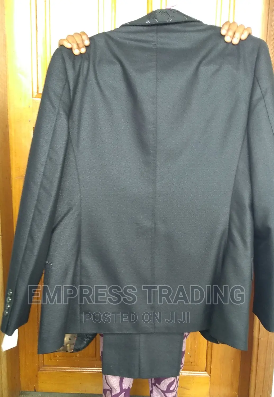 Brand New Authentic UK Classic Suit