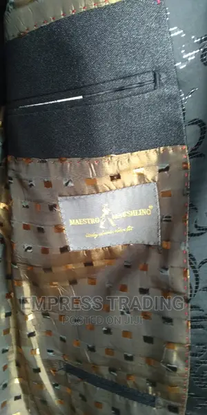 Brand New Authentic UK Classic Suit