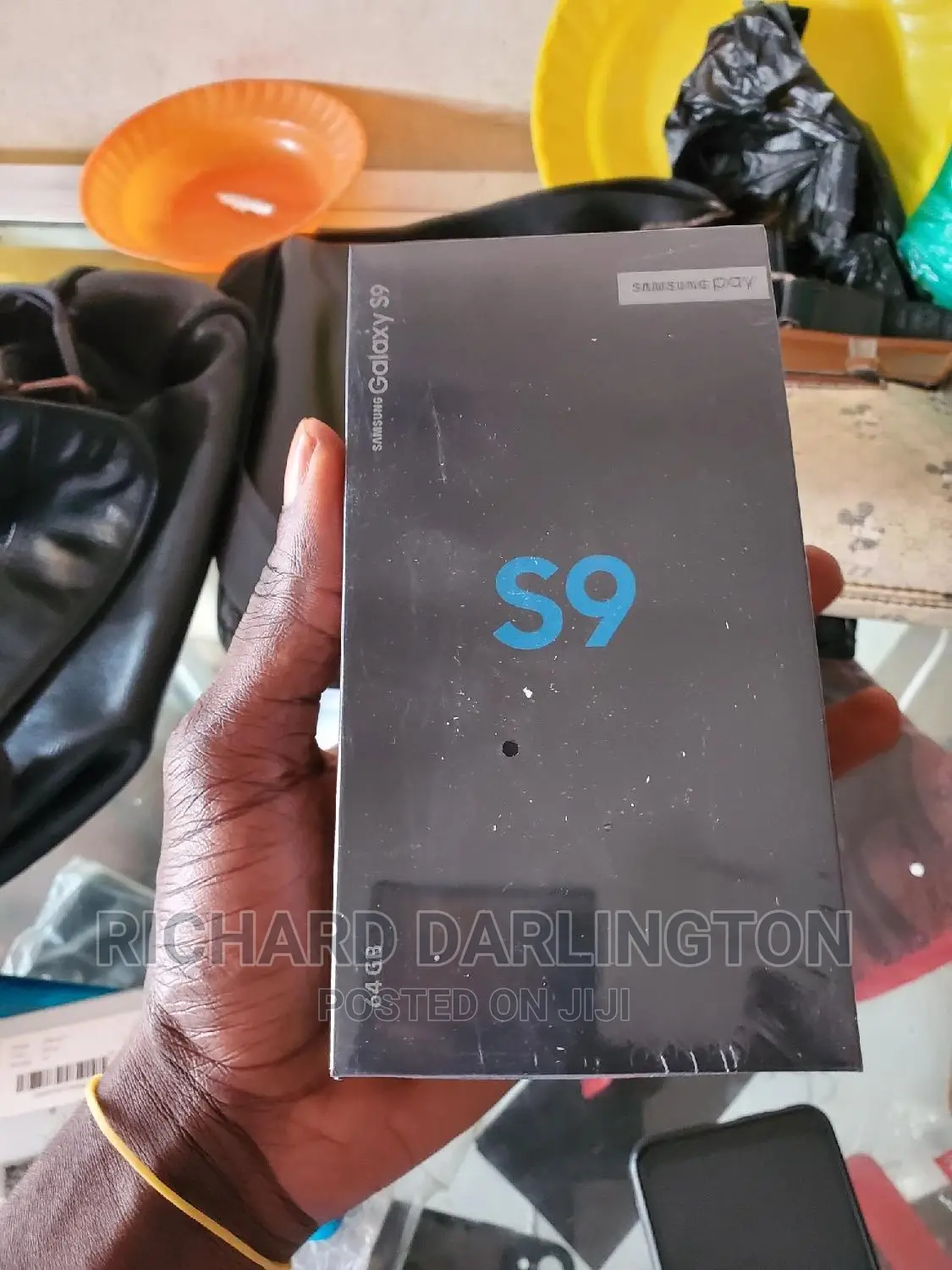 New Samsung Galaxy S9 64 GB Black