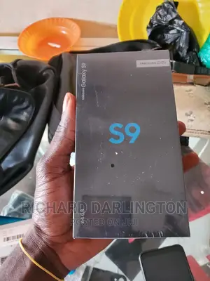 New Samsung Galaxy S9 64 GB Black