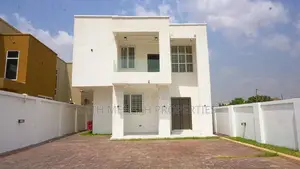 4bdrm House in Skm, Adjiriganor for sale