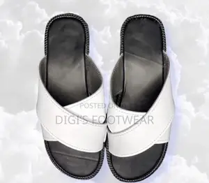 White Crossed Leather Slippers With Black Inner