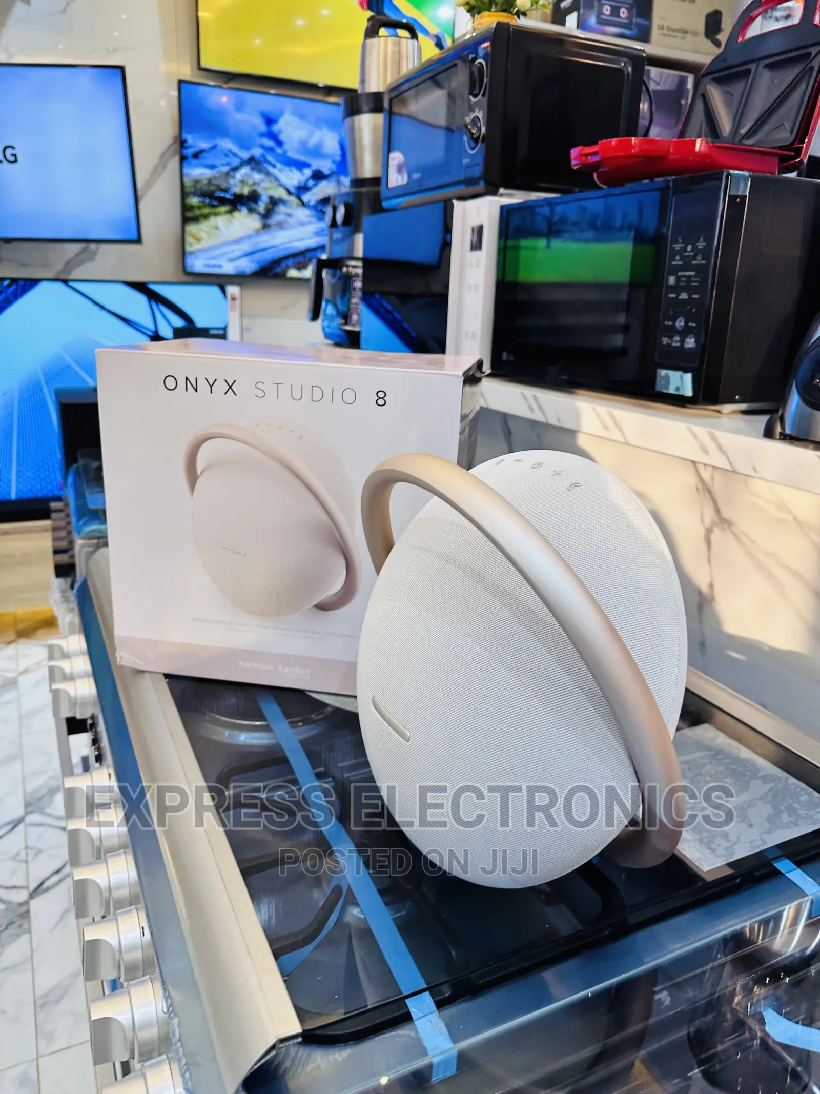 Harman Kordon Bluetooth Speaker Onyx 8