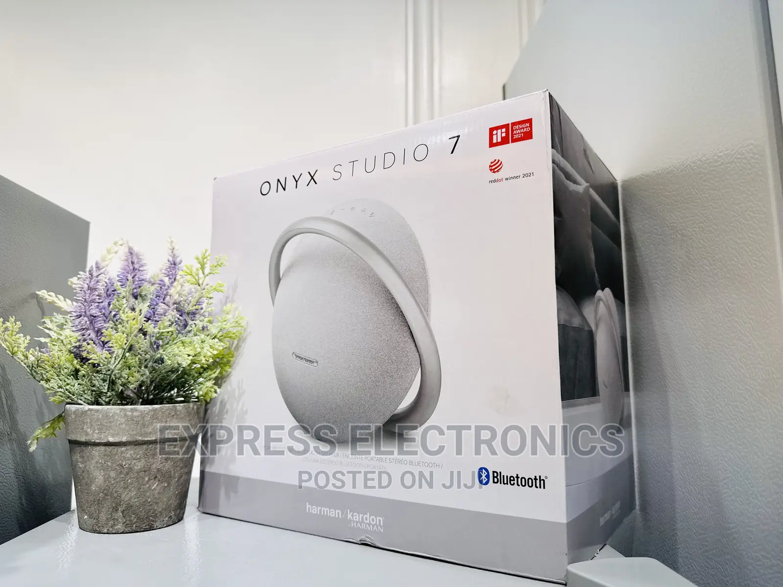 The Waterproof Bluetooth Speaker Onyx 7