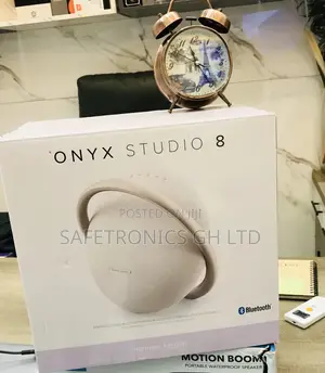 Bluetooth Gold Harman Kardon Electric Onyx Studio8 Speaker