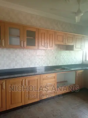 2bdrm Apartment in Dorns Properties, New Town for rent