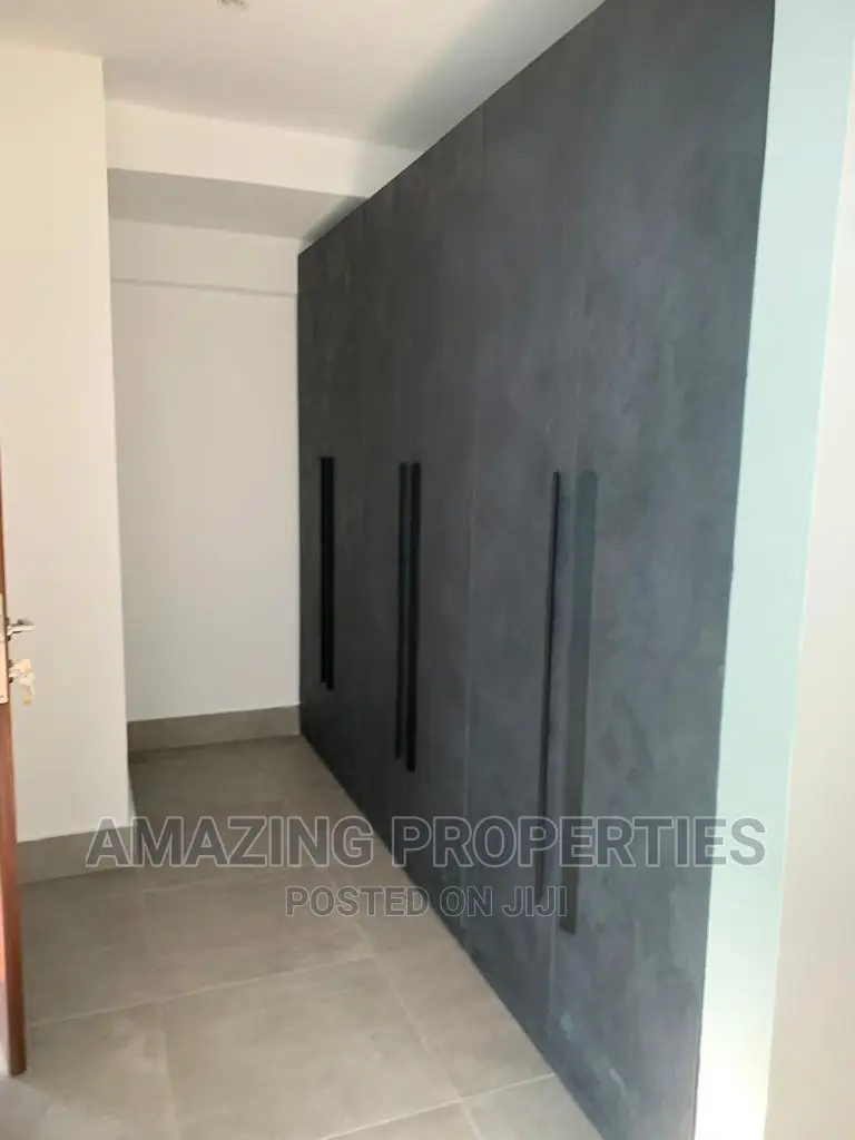 5bdrm House in Cantonments for rent