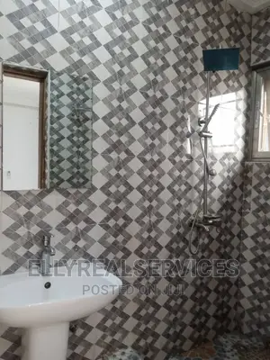 2bdrm Apartment in Elly Real Estate, Oyarifa for rent