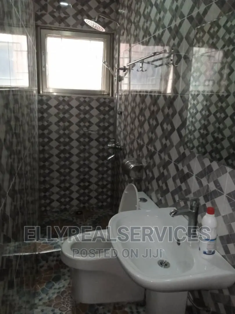 2bdrm Apartment in Elly Real Estate, Oyarifa for rent