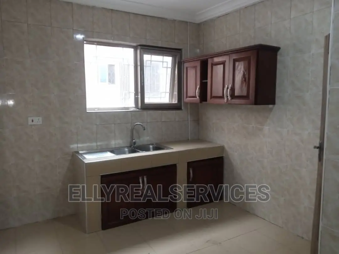 2bdrm Apartment in Elly Real Estate, Oyarifa for rent