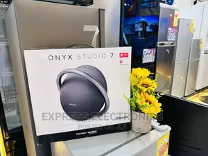 Fill the Party  Onyx 7 Bluetooth Speaker Harman Kardon