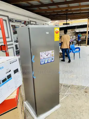 Low Cost Pearl PUF-370 Single Door Upright Freezer(225ltr).