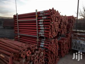 Props/Yellowboards/Pillars/Scaffolds/Formwork/Gutter/
