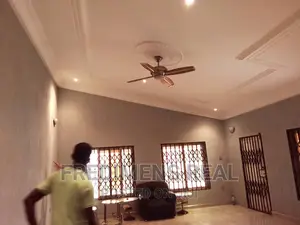 5bdrm House in Fredimens Real, Kumasi Metropolitan for sale