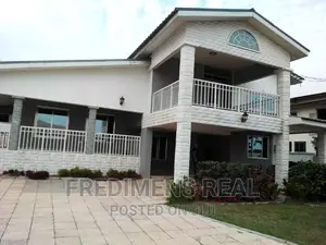5bdrm House in Fredimens Real, Kumasi Metropolitan for sale