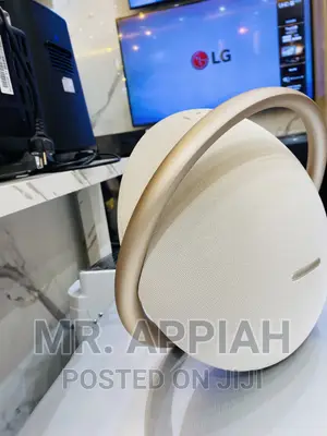 Affordable Harman Kardon Onyx 8 Bluetooth Speaker(Gold).