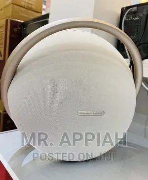 Sealed in Box Harman Kardon Onyx 8 Portable Speaker(Gold).