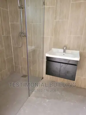 4bdrm Apartment in Testimonial Building, East Legon for rent