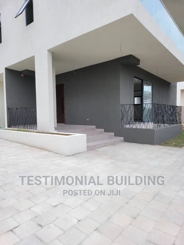 4bdrm Apartment in Testimonial Building, East Legon for rent