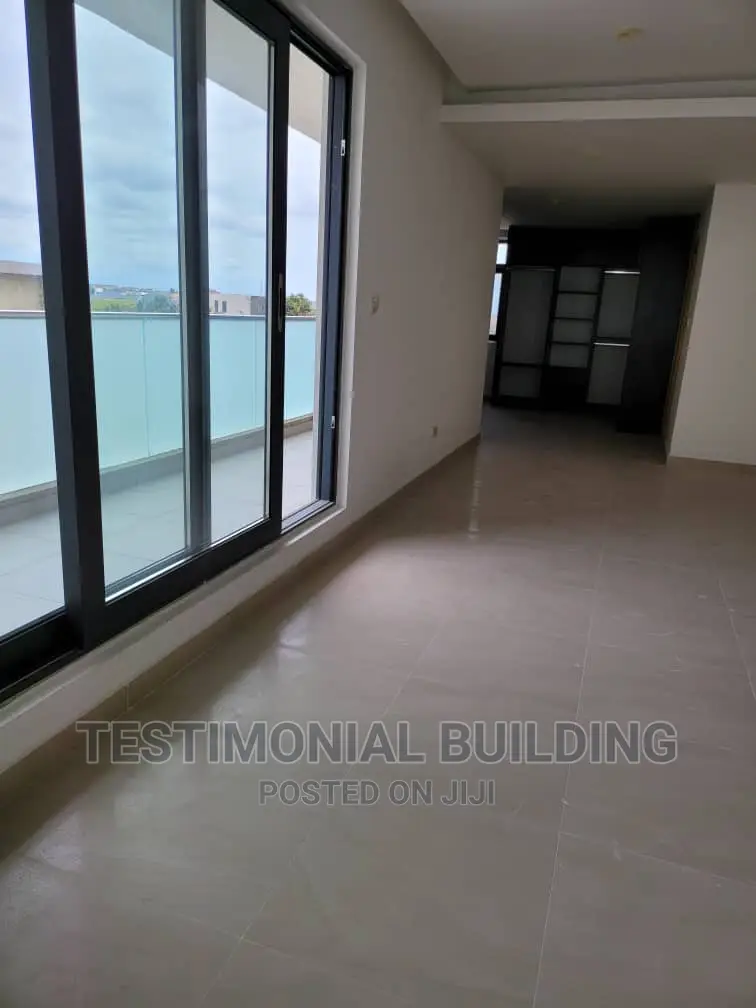 4bdrm Apartment in Testimonial Building, East Legon for rent
