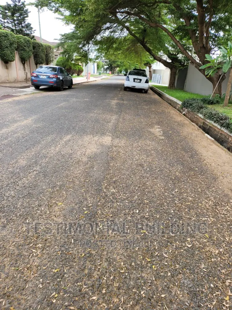 4bdrm Apartment in Testimonial Building, East Legon for rent