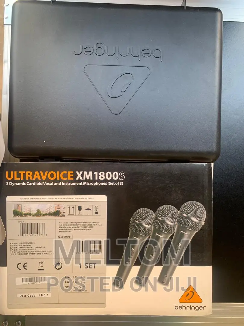 Behringer 3in1 Briefcased Cord Microphone