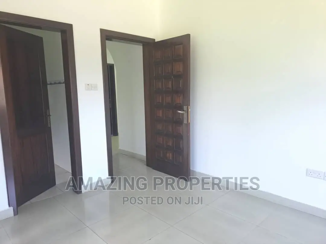 6bdrm House in Cantonments for rent