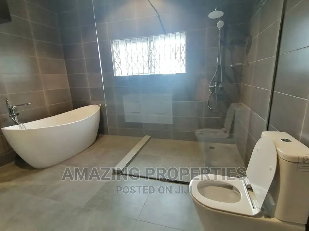 4bdrm House in Cantonments for rent