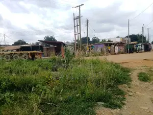 Plots for Sale at East Amrahia Close to New China Mall
